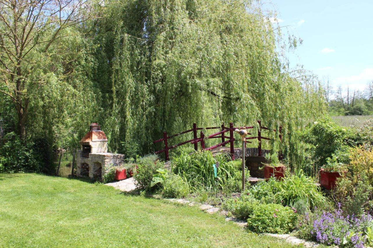 Chambres D'Hotes De La Forge Betz-le-Chateau Exterior foto